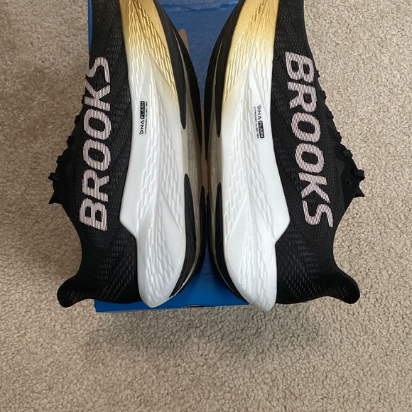Brooks Hyperion Max 2 - Picture 4 of 6